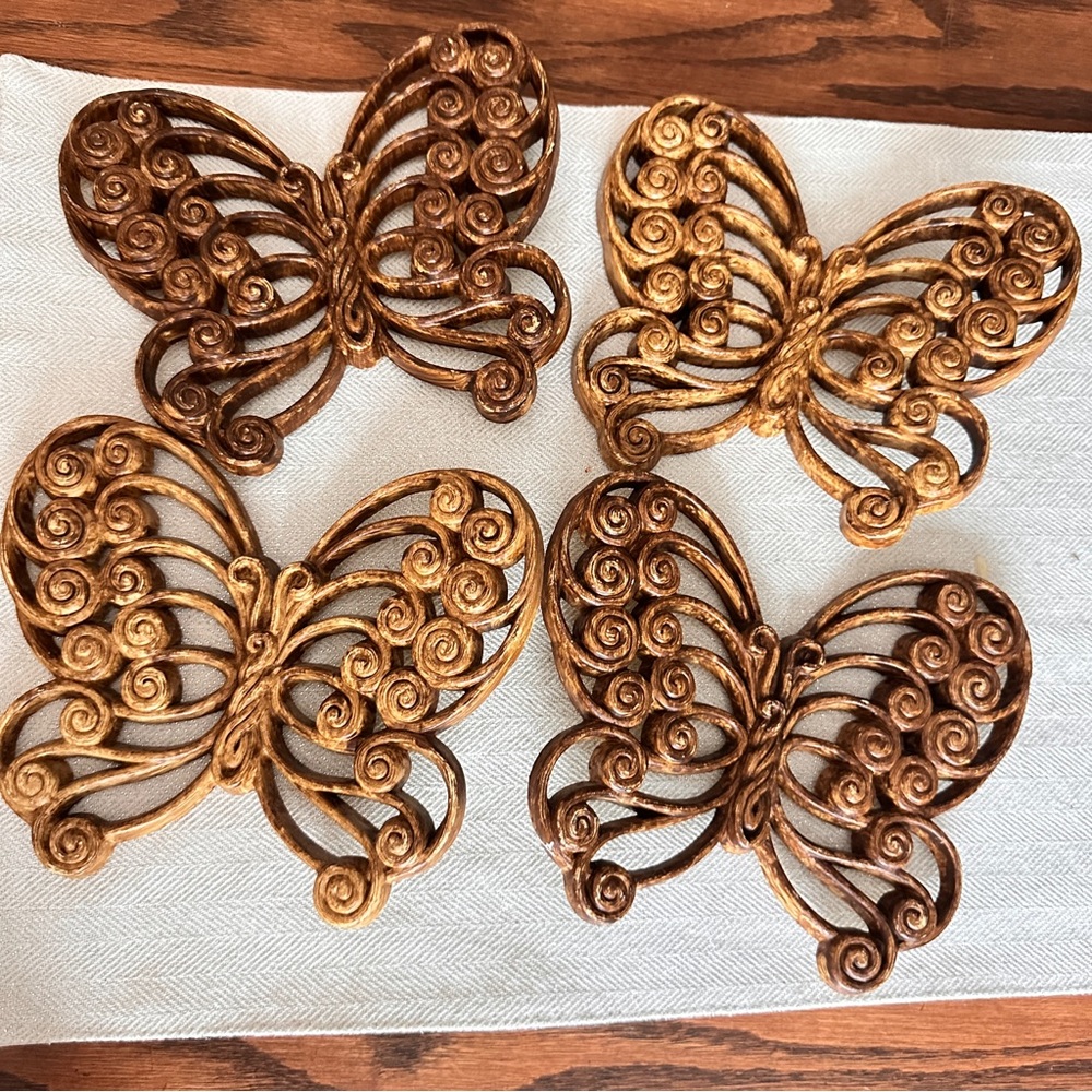 Vintage butterfly wall art set of 4 - Picture 1 of 7